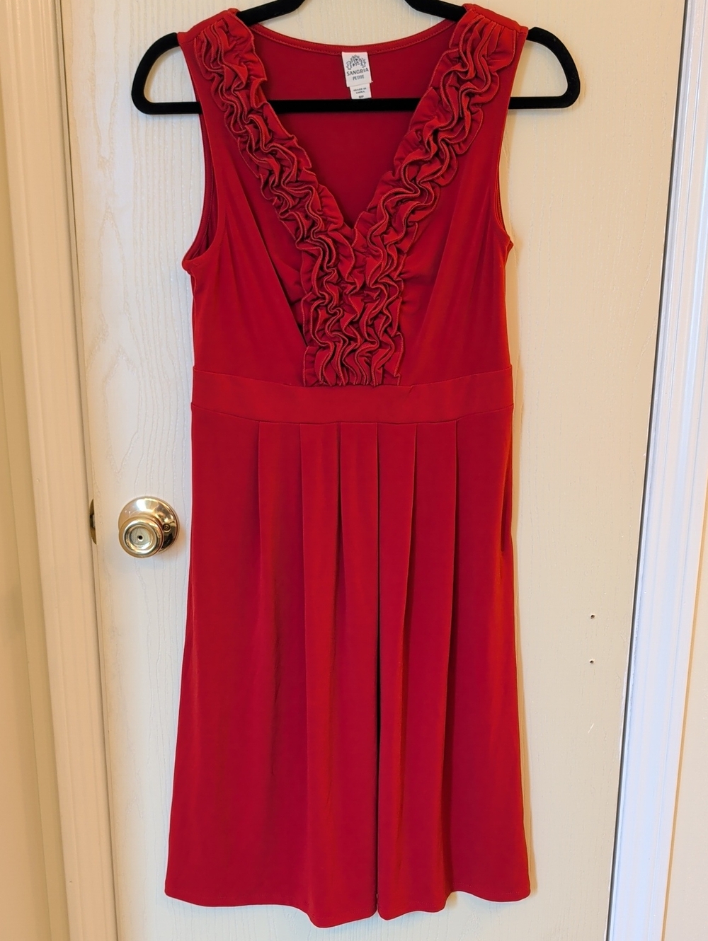 Signature by Sangria Red Sleeveless Ruffle Front Midi Dress Size 8 Petite